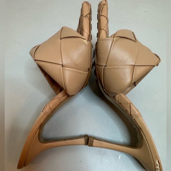 Bottega-Inspired Padded Mules | Light Beige | Size 6 | Chic Minimalist Heel - Picture 5 of 16